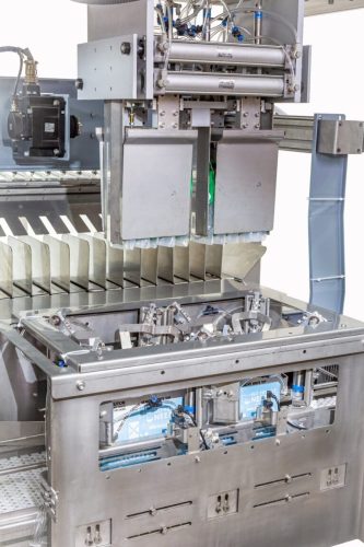 Customizable Pouch Clamp Assembly
